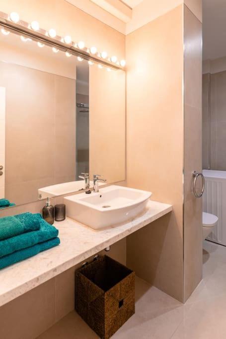Santa Cruz City Center: The Most Coveted Location Bagian luar foto